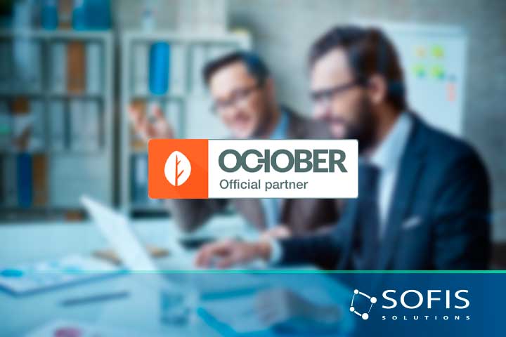 Hombres trabajando en una laptop