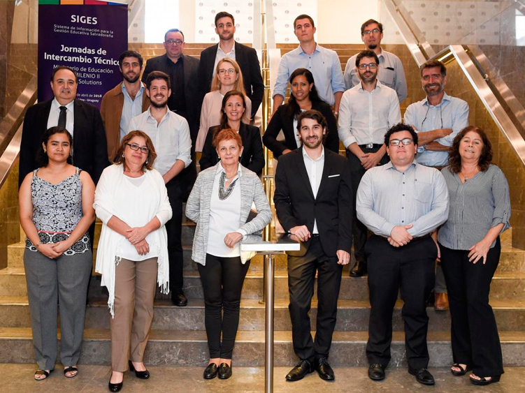 Funcionarios del proyecto SIGES