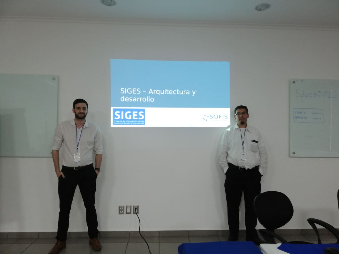 Instrutores que ministram formação SIGES